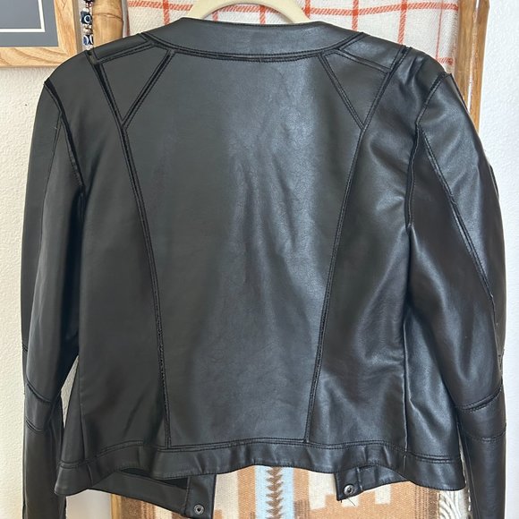 Guess Faux Leather Moto Jacket with Mesh Panels - Picture 2 of 4